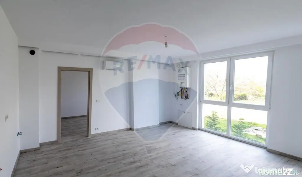 Spațiu versatil în bloc nou-perfect pentru birou, cabin...