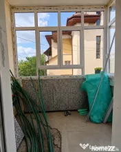 Proprietate, 75 mp, piscină, beci și 2 garaje, zona Centra