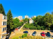 Decomandat pe 3 camere, locatie favorabila, Simeria, Sfantu