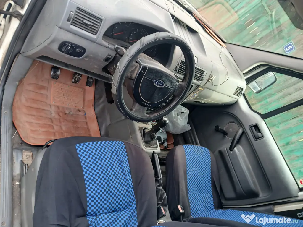 Ford transit conect 2005