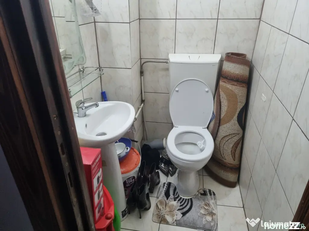 Apartament 3 camere decomandate/Zona Mioriței-Banca Națion