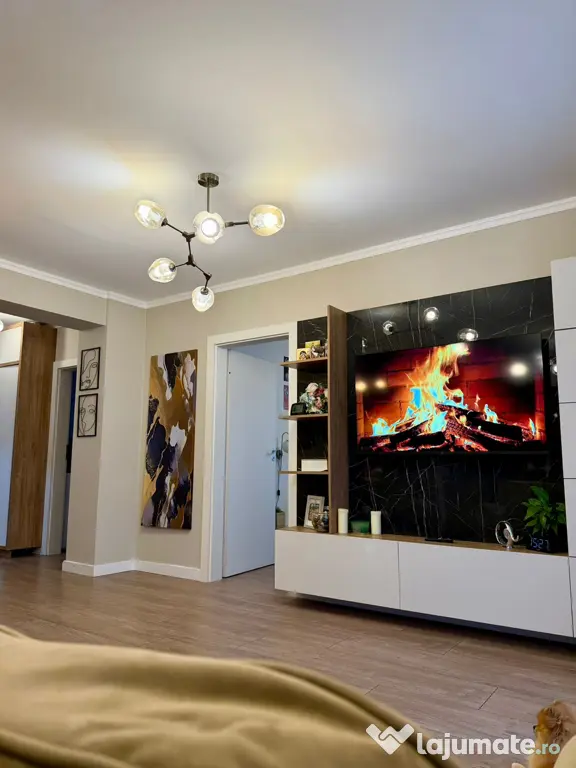 Penthouse 4 camere, 2 băi, terasă