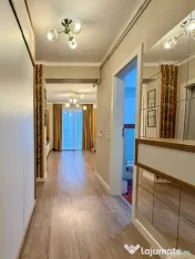 Penthouse 4 camere, 2 băi, terasă