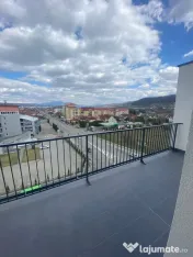 Penthouse 4 camere, 2 băi, terasă