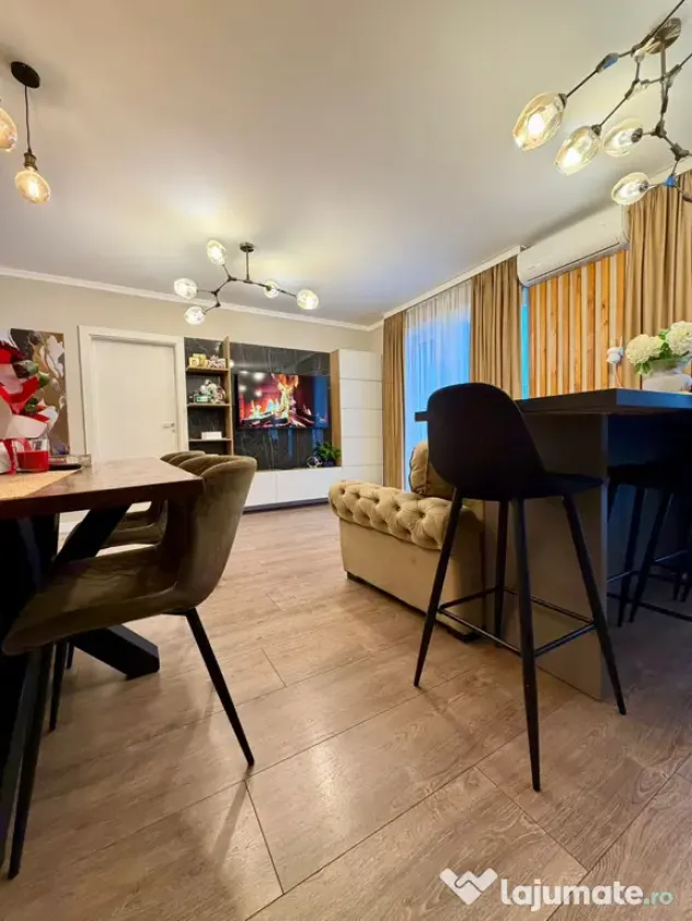 Penthouse 4 camere, 2 băi, terasă