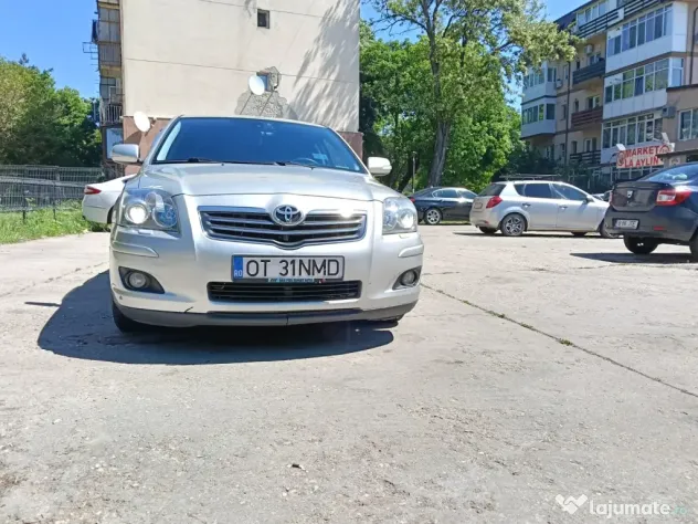 Toyota Avensis t25