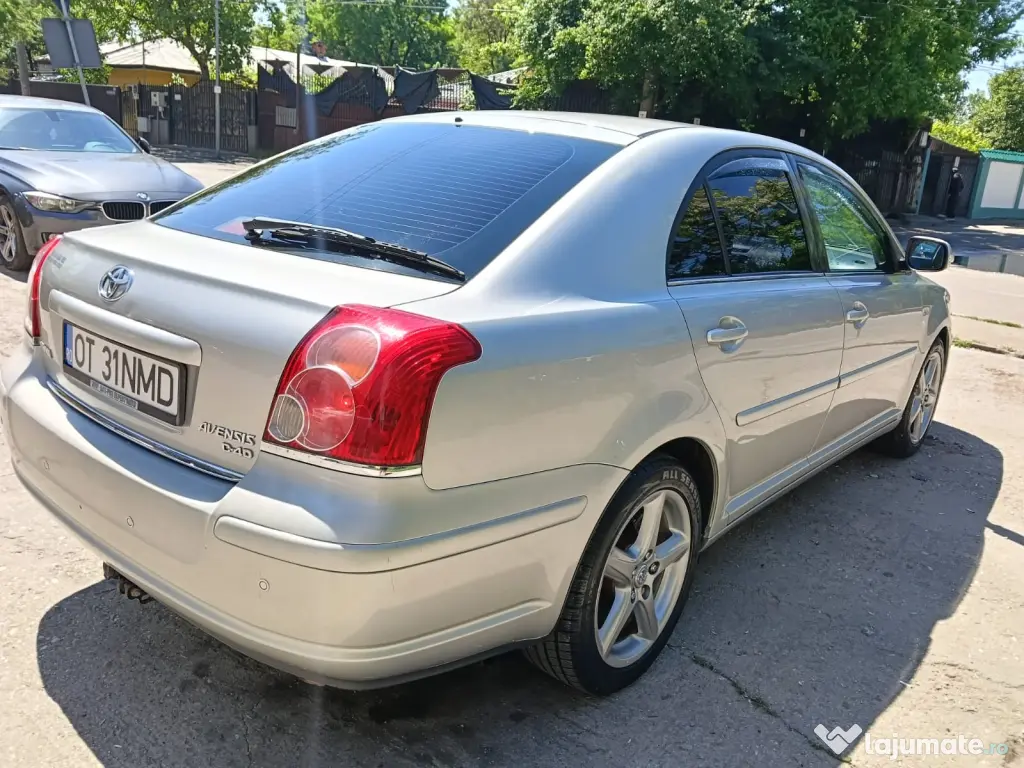 Toyota Avensis t25