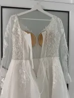 Vand rochie de mireasa