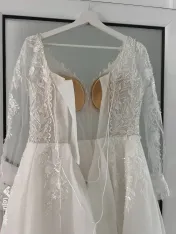 Vand rochie de mireasa 