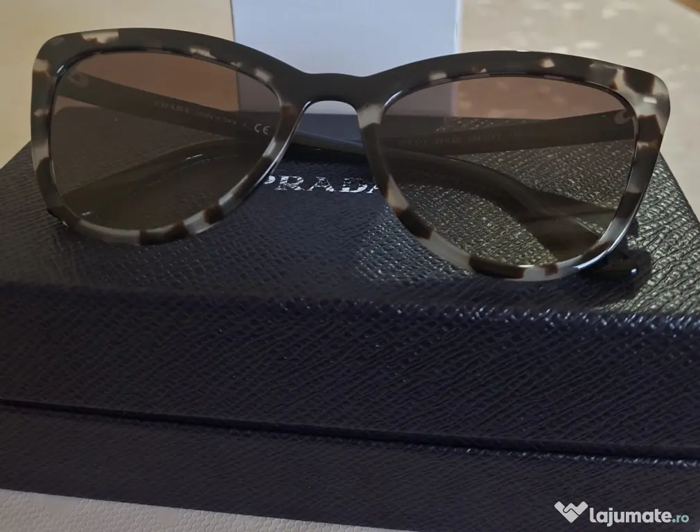 Ochelari dama PRADA,noi cu certificat de garantie!