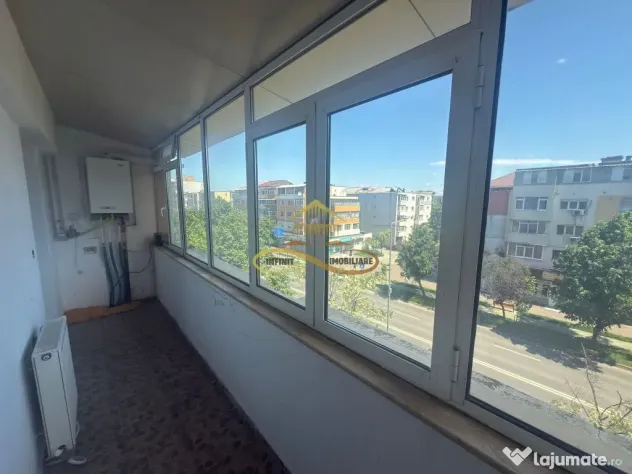De vanzare apartament 3 camere decomandate Republicii Bacau