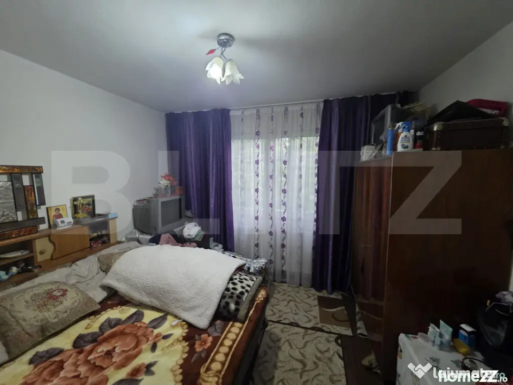 Apartament cu 2 camere, 33.50 mp, semidecomandat, zona Micro