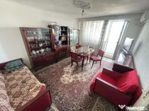 Apartament 3 camere zona Cet cu Centrala