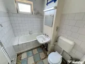 Apartament 3 camere zona Cet cu Centrala 