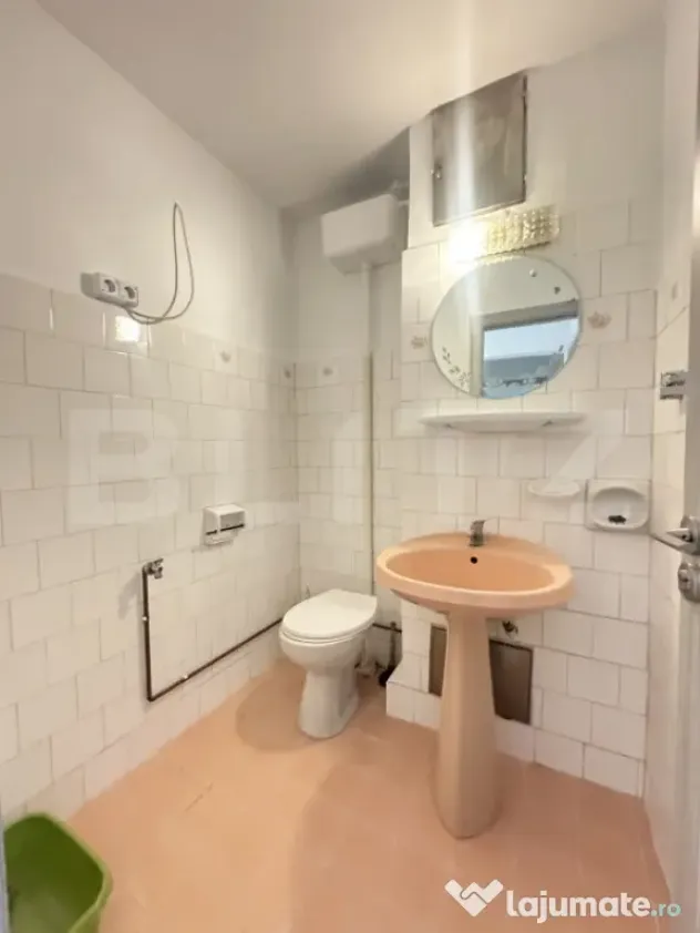 Apartament 3 camere, 68 mp, Calea Aradului - la 10 minute de