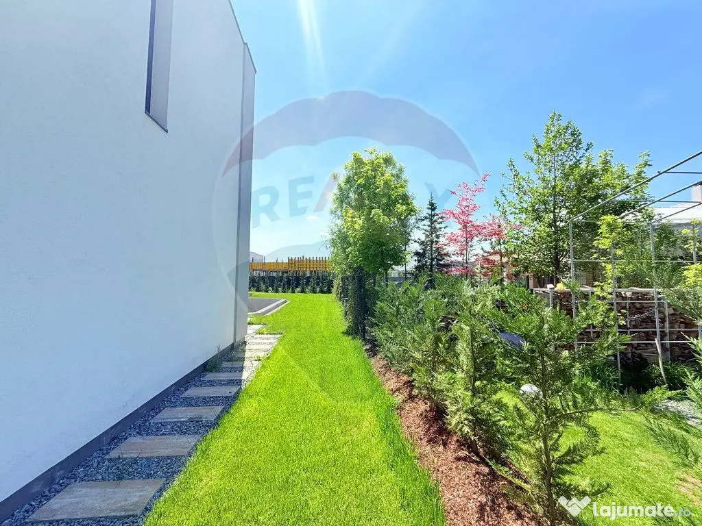 Vilă modernă de vânzare | 5 camere | Dumbrava Vlăsiei...