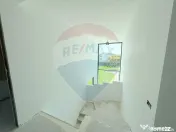 Vilă modernă de vânzare | 5 camere | Dumbrava Vlăsiei... 