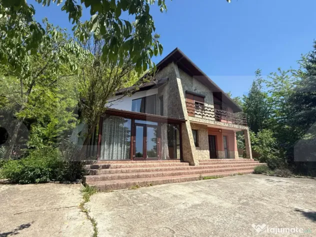 Casă individuală , teren 2248mp, Com. Curtești BOTOȘANI