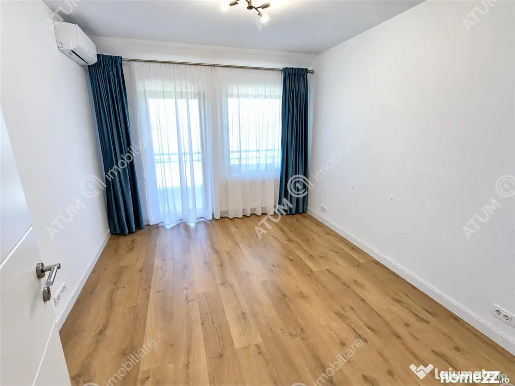 De inchiriat casa ultramoderna cu 4 camere 3 bai si dressing - Sibiu (Sibiu)