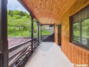 Pensiune/casa montană 9 camere în Dâmbovicioara, comis... 