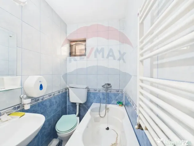 Pensiune/casa montană 9 camere în Dâmbovicioara, comis...