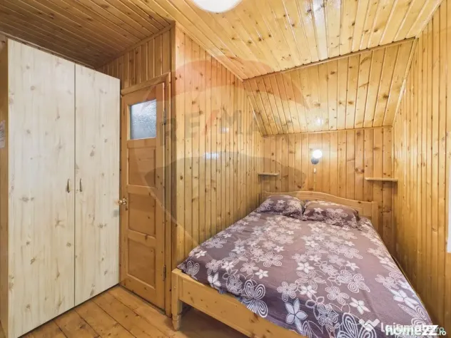 Pensiune/casa montană 9 camere în Dâmbovicioara, comis...