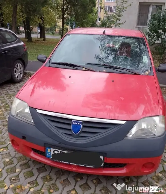 Dacia Logan rosu