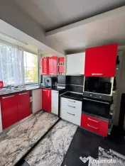 Apartament spațios cu 4 camere, 71 mp utili + balcon, zon? 