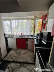 Apartament spațios cu 4 camere, 71 mp utili + balcon, zon? 