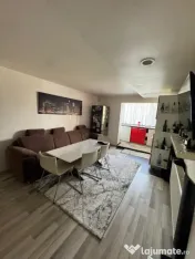 Apartament spațios cu 4 camere, 71 mp utili + balcon, zon? 