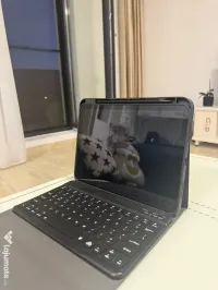 iPad 26.3, generația 10, 256 GB 