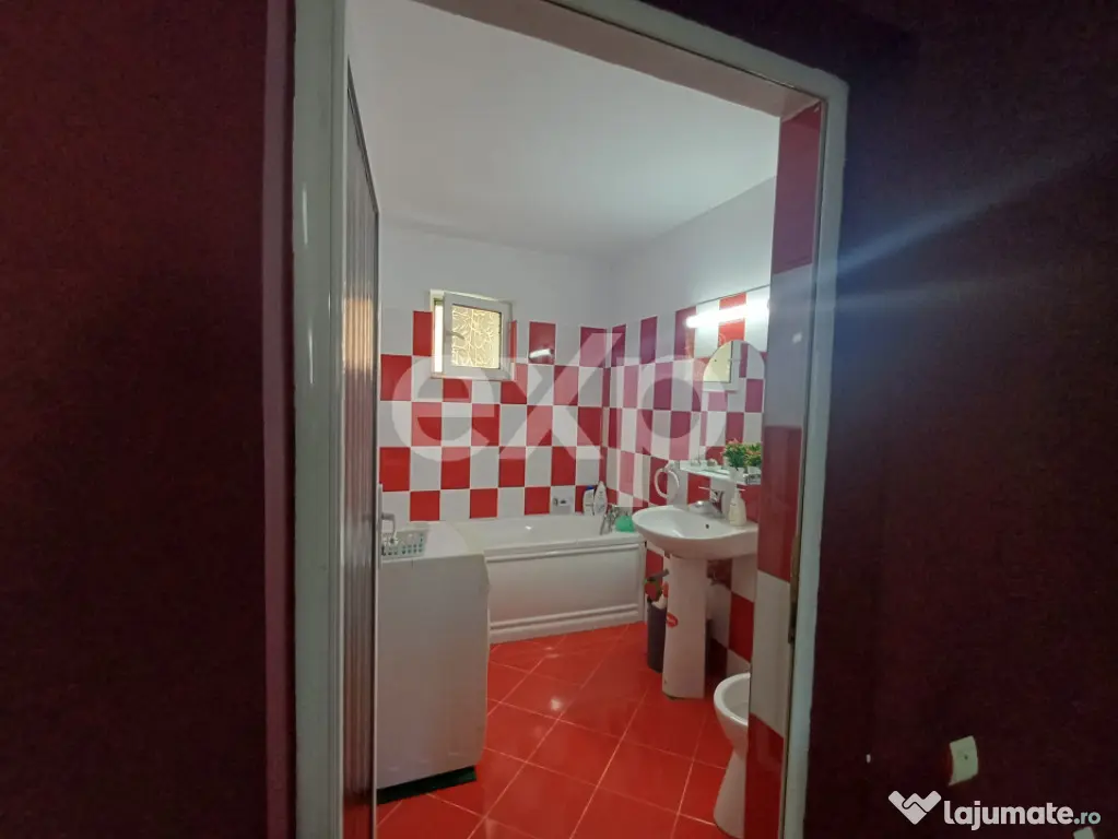 Inchiriere apartament modern in vila, cu intrare separata