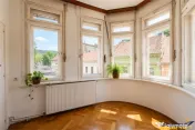 O proprietate care isi pastreaza valoarea: farmec autentic s 
