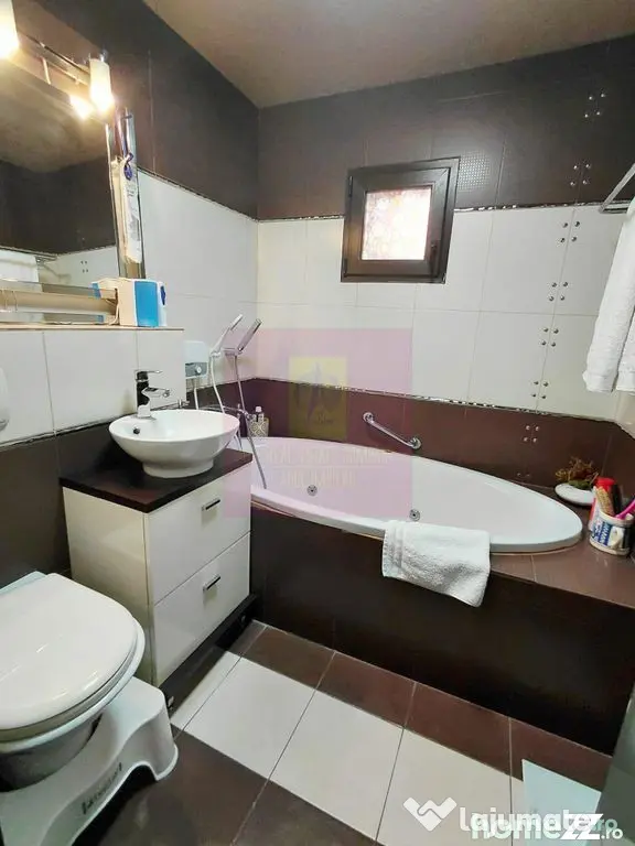 Apartament4 camere pe bd 13Septembrie stradal-Marriott, g...