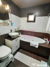 Apartament4 camere pe bd 13Septembrie stradal-Marriott, g... 