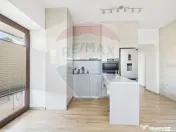Apartament cu 3 camere de vanzare, centrala proprie - Mih... 