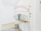 Apartament cu 3 camere de vanzare, centrala proprie - Mih... 
