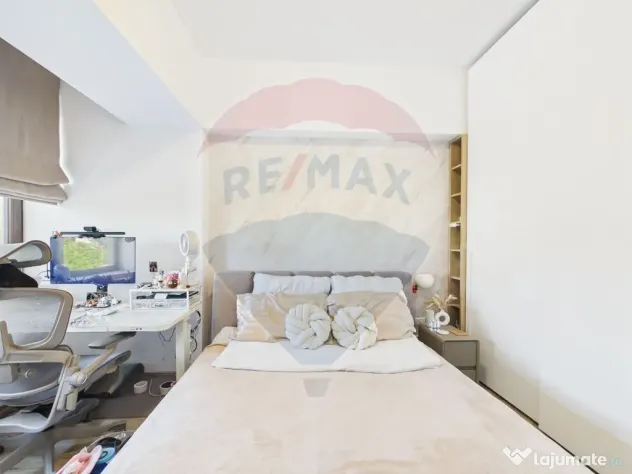 Apartament cu 3 camere de vanzare, centrala proprie - Mih...