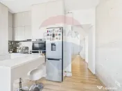 Apartament cu 3 camere de vanzare, centrala proprie - Mih... 