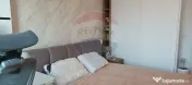Apartament cu 3 camere de vanzare, centrala proprie - Mih... 