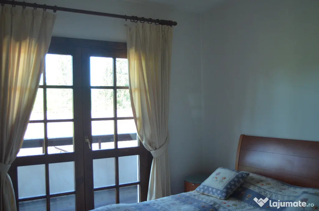 Predeal-Apartament cu patru camere ,mobilat si utilat -Cioplea