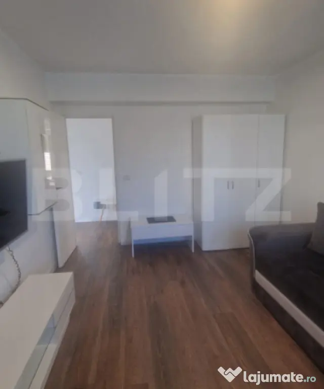 Apartament 2 camere de închiriat – parter, loc de parcare