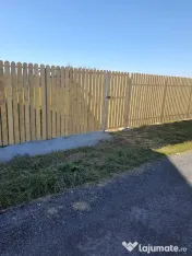 Executam garduri si porti 