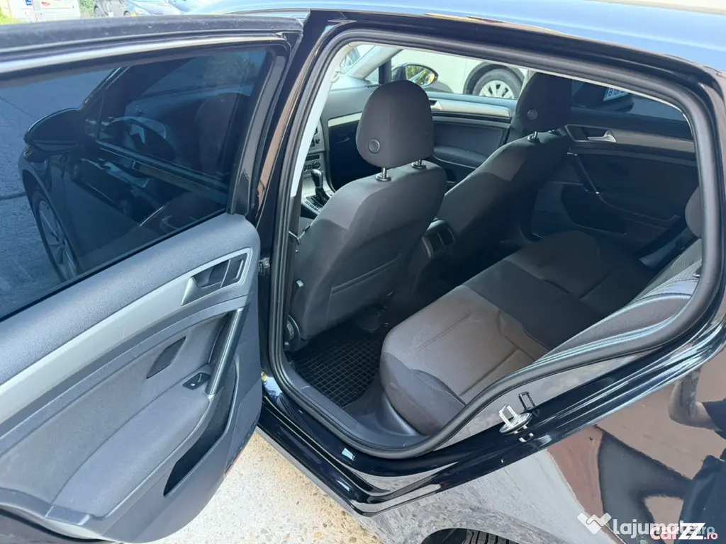 VW Golf 7 Facelift BlueMotion 1 6 TDI 110CP DSG Automata Euro 6 PRET 10200 EURO