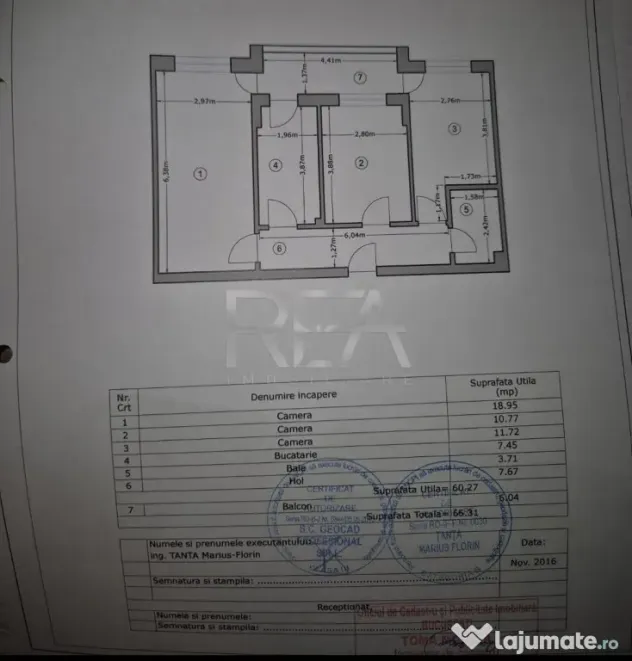 3 camere - loc de parcare + boxa - Drumul Binelui