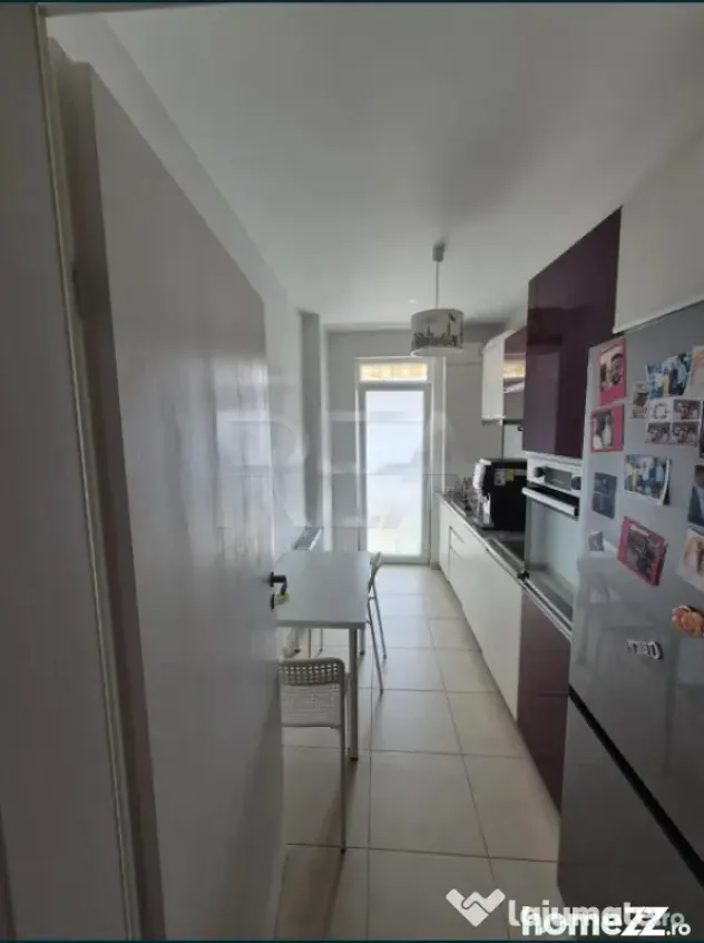3 camere - loc de parcare + boxa - Drumul Binelui