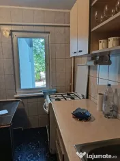 De vanzare apartament cu 2 camere, parter, micro 13 B, 60... 