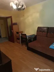 De vanzare apartament cu 2 camere, parter, micro 13 B, 60... 