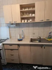 De vanzare apartament cu 2 camere, parter, micro 13 B, 60... 