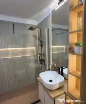 Apartament 3 camere lux, 55 mp, garaj, zona Eroilor
